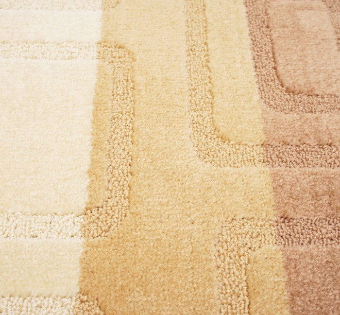 04-beige-zb1.jpg