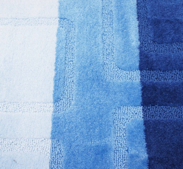 04-blue-zb1.jpg