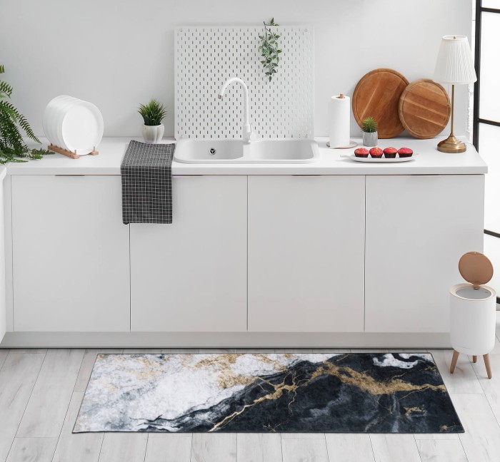 gordon-marble-black-exp3.jpg