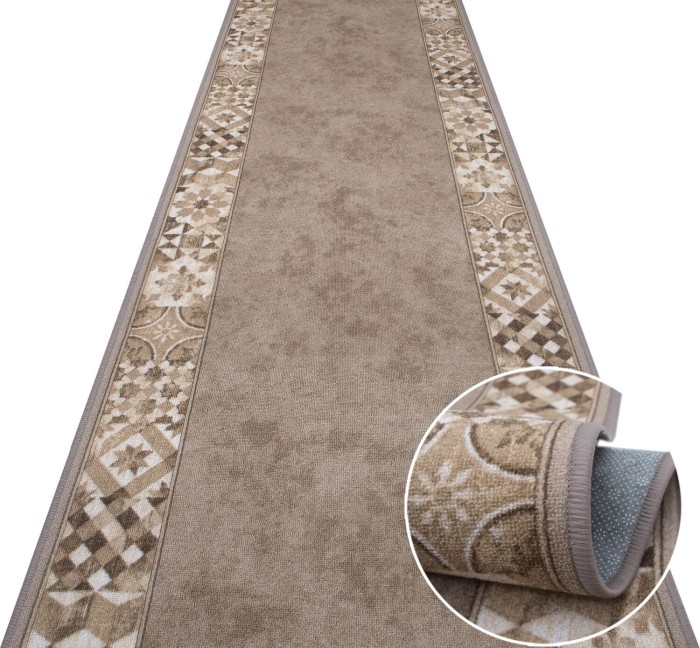 Chodnik-na-metry-muracia-taupe.jpg